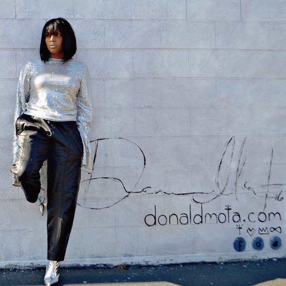 Sequined Bell Sleeve Top - Picture 2 of 7